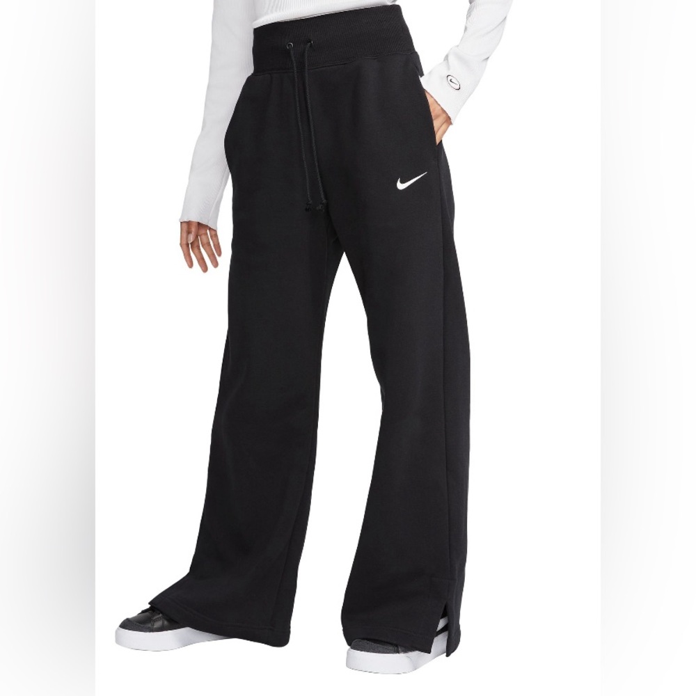 Nike wide leg sweat pants